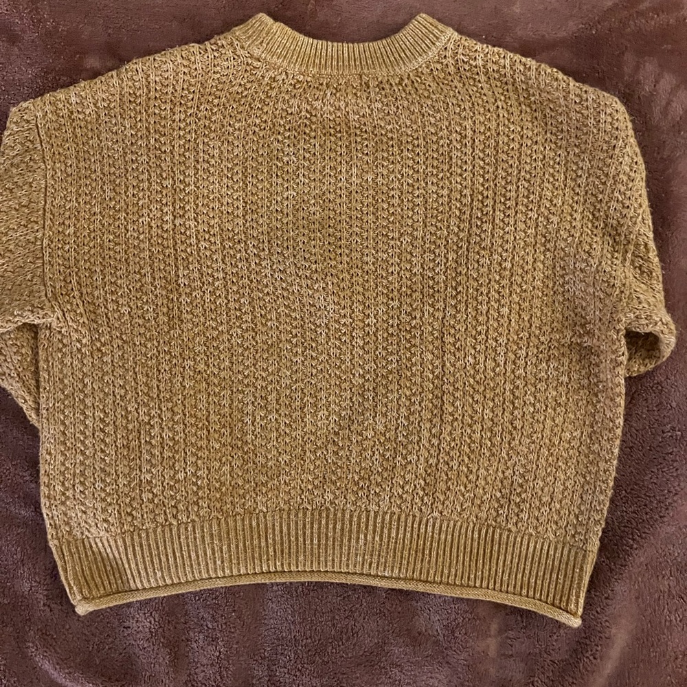 Knit sweater